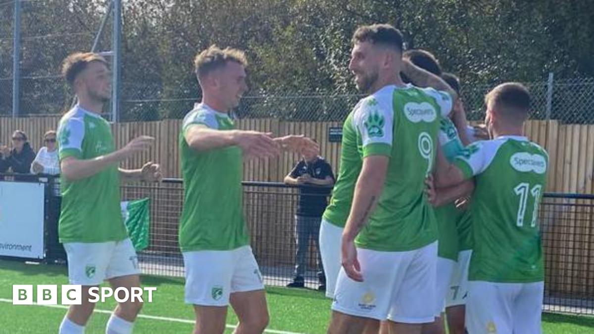 Guernsey FC progress in the FA Vase with 2-0 Croydon win